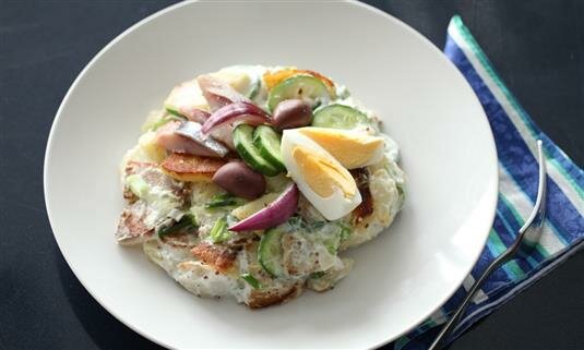 Салат из картофеля с сельдью - пошаговый рецепт с фото